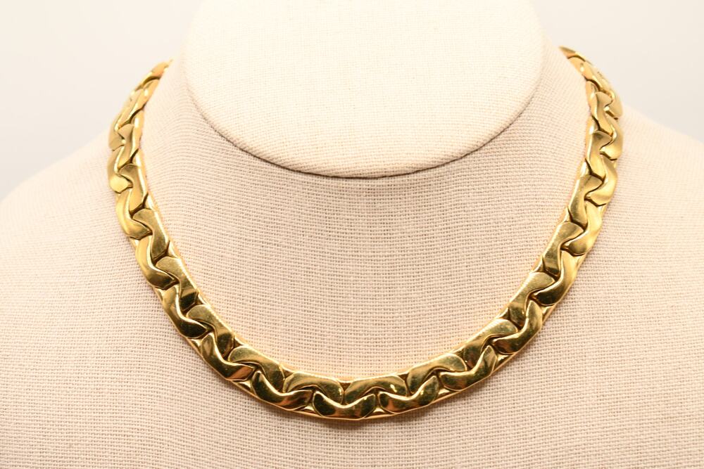 Vintage Ciner Gold Tone Sculptural Link Choker Necklace 15 Inch Signed